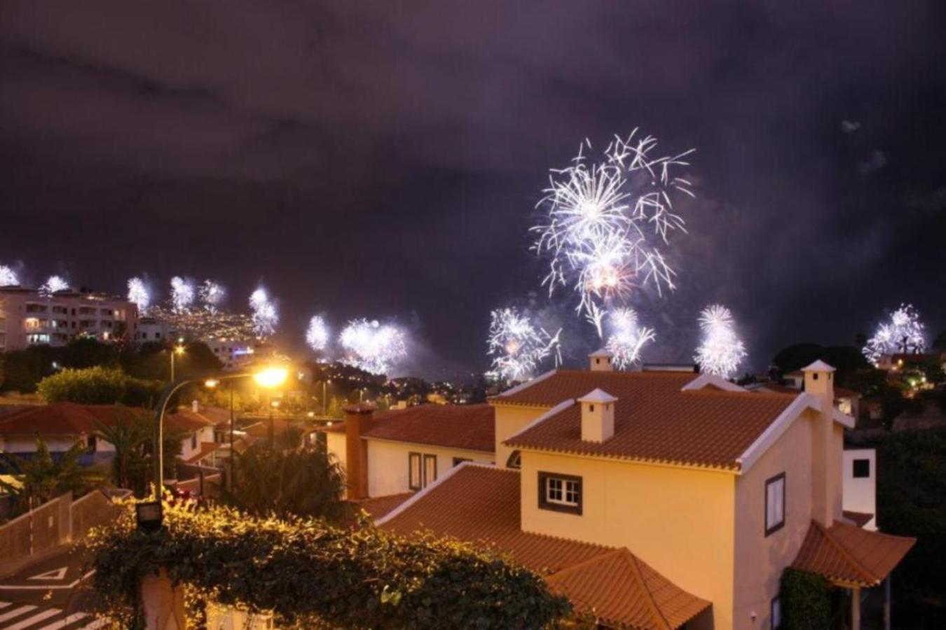 Casa Dos Amigos Panoramic View Hotel ฟุงชาล ภายนอก รูปภาพ